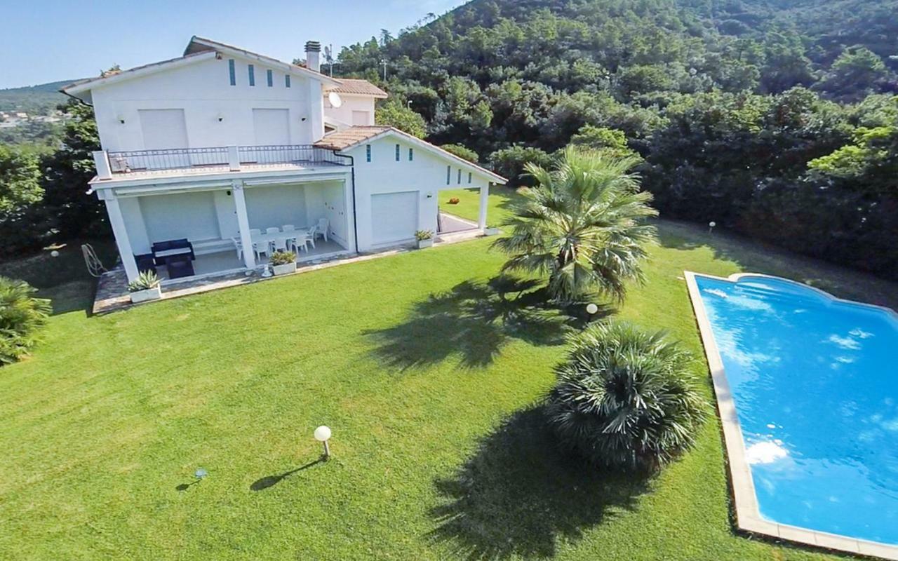 Villa Diadema Vezzi Portio Esterno foto