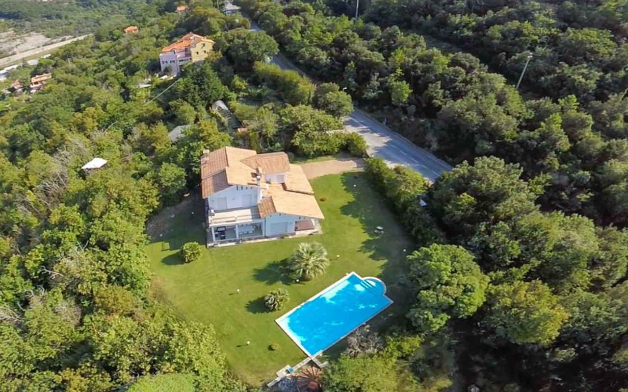 Villa Diadema Vezzi Portio Esterno foto